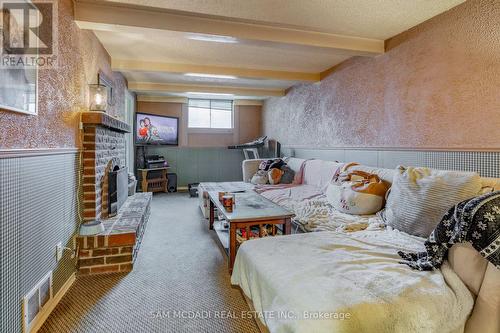 35 Parkland Crescent, Kitchener, ON - Indoor Photo Showing Bedroom