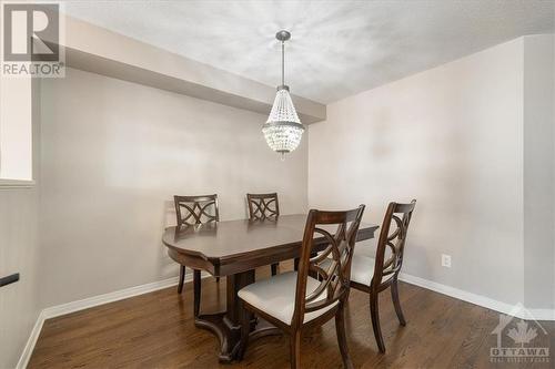 235 Rolling Meadow Crescent, Ottawa, ON - Indoor Photo Showing Dining Room