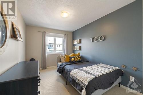 235 Rolling Meadow Crescent, Ottawa, ON - Indoor Photo Showing Bedroom