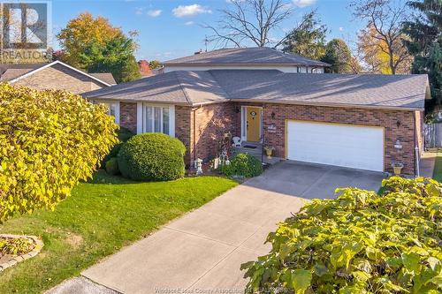 1219 Nottingham, Kingsville, ON - Outdoor