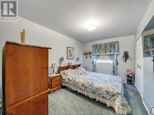 1219 Nottingham, Kingsville, ON - Indoor Photo Showing Bedroom