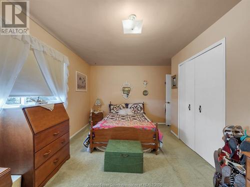 1219 Nottingham, Kingsville, ON - Indoor Photo Showing Bedroom