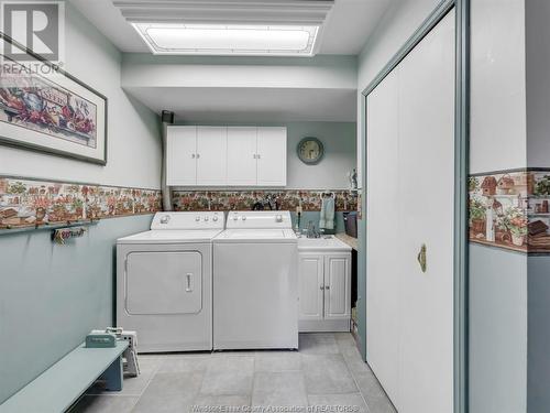 1219 Nottingham, Kingsville, ON - Indoor Photo Showing Laundry Room