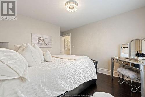 490 Allison Crescent, Tecumseh, ON - Indoor Photo Showing Bedroom