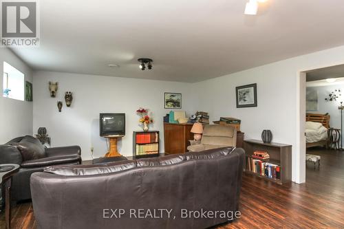 225 39Th Street, Wasaga Beach, ON - Indoor