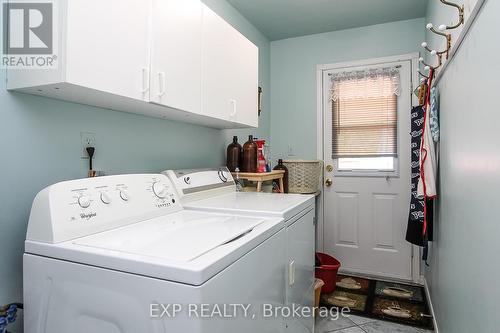 225 39Th Street, Wasaga Beach, ON - Indoor Photo Showing Laundry Room