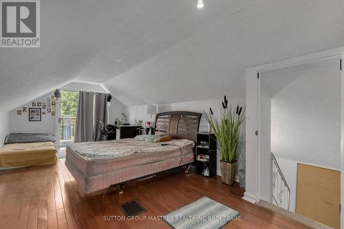 715 Brock Street, Kingston (Central City East), ON - Indoor Photo Showing Bedroom