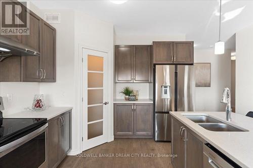 129 Essex Drive, Belleville, ON - Indoor Photo Showing Kitchen With Double Sink With Upgraded Kitchen