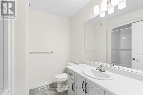 129 Essex Drive, Belleville, ON - Indoor Photo Showing Bathroom