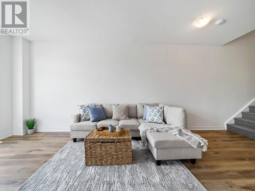 146 Elgin Street, Orillia, ON - Indoor Photo Showing Living Room