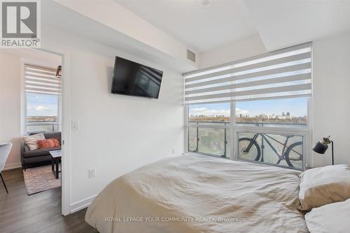 905 - 10 De Boers Drive, Toronto, ON - Indoor Photo Showing Bedroom