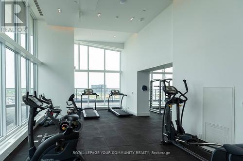 2205 - 297 Oak Walk Drive, Oakville, ON - Indoor Photo Showing Gym Room