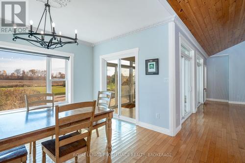 10 North Shore Road, Frontenac Islands (The Islands), ON - Indoor Photo Showing Other Room