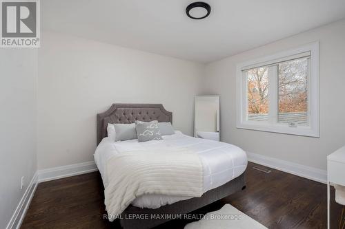 71 Janet Avenue, King, ON - Indoor Photo Showing Bedroom