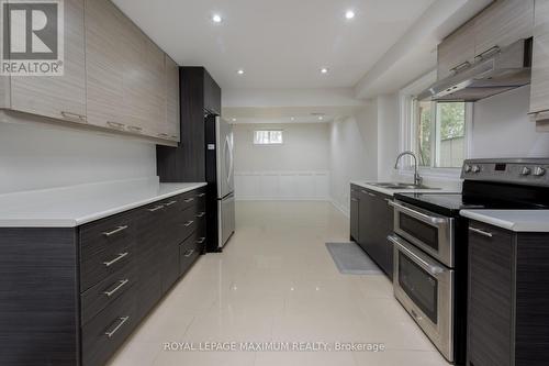 71 Janet Avenue, King, ON - Indoor Photo Showing Kitchen