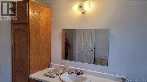 2539 Weldfield-Collette Road, Collette, NB - Indoor Photo Showing Bathroom