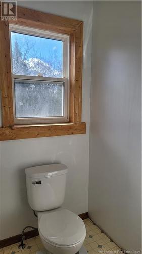 2539 Weldfield-Collette Road, Collette, NB - Indoor Photo Showing Bathroom