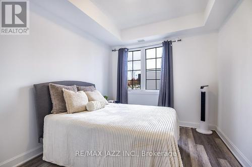 126 - 50 Lakebreeze Drive, Clarington (Newcastle), ON - Indoor Photo Showing Bedroom