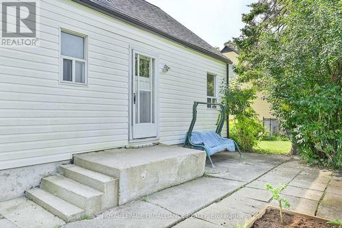 220 Pine Street, Belleville, ON - Outdoor With Exterior