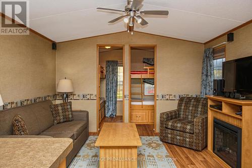 486 Cty 18-3Park Meadow Lane, Prince Edward County (Athol), ON - Indoor Photo Showing Living Room With Fireplace