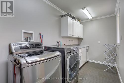 5851 Stone Church Road, Central Elgin (Union), ON - Indoor Photo Showing Laundry Room