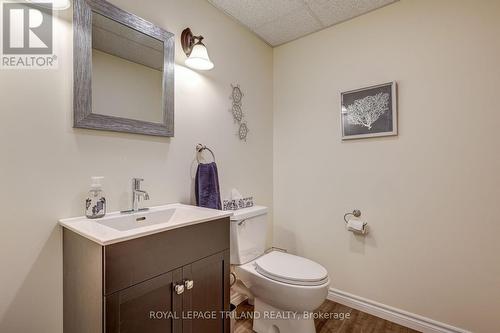 5851 Stone Church Road, Central Elgin (Union), ON - Indoor Photo Showing Bathroom