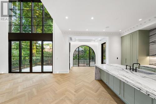 5 Whitehall Road, Toronto, ON - Indoor