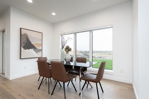 16 Bresaylor Drive, Headingley, MB - Indoor Photo Showing Dining Room