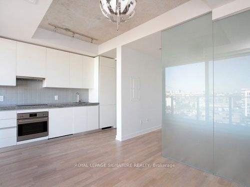 1318-629 King St W, Toronto, ON - Indoor Photo Showing Kitchen