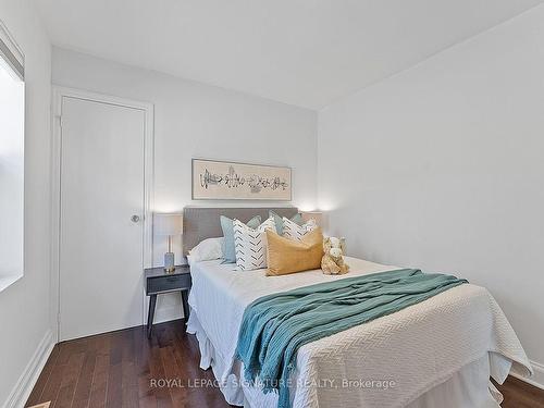 228 Westview Blvd, Toronto, ON - Indoor Photo Showing Bedroom