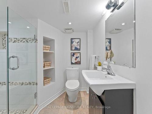 228 Westview Blvd, Toronto, ON - Indoor Photo Showing Bathroom