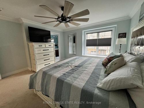 57 Waterview Lane, Grimsby, ON - Indoor Photo Showing Bedroom