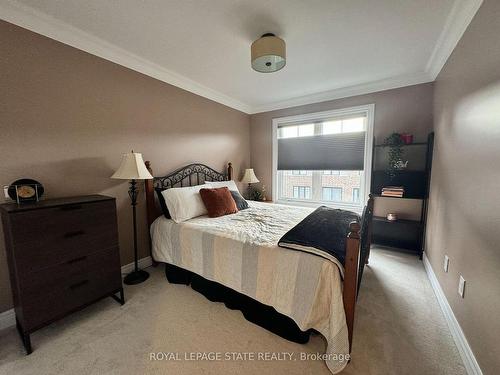 57 Waterview Lane, Grimsby, ON - Indoor Photo Showing Bedroom