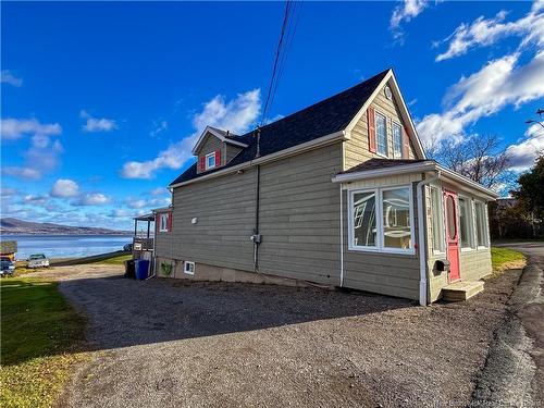 20 Chaleur St, Campbellton, NB 