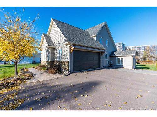 733 Chartersville, Dieppe, NB 