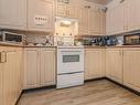 301-750 Memorial Ave, Qualicum Beach, BC  - Indoor Photo Showing Kitchen 