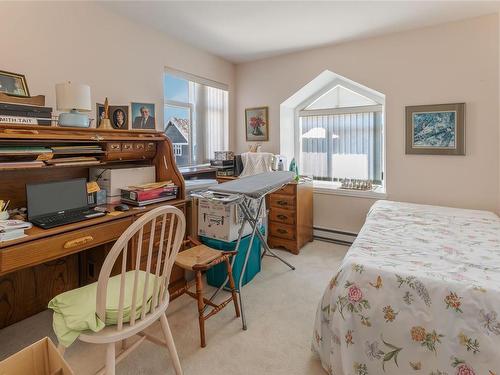 301-750 Memorial Ave, Qualicum Beach, BC - Indoor