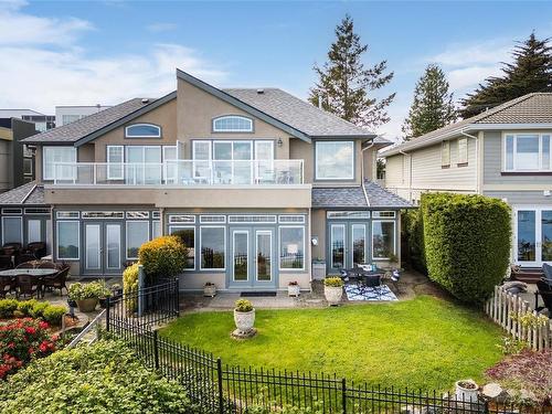 10001 Third St, Sidney, BC - Outdoor With Balcony With Deck Patio Veranda