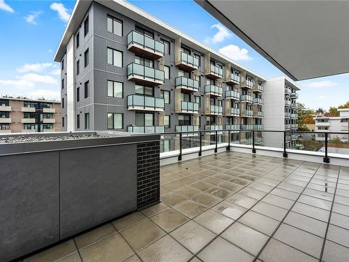 305-1100 Yates St, Victoria, BC - Outdoor With Balcony