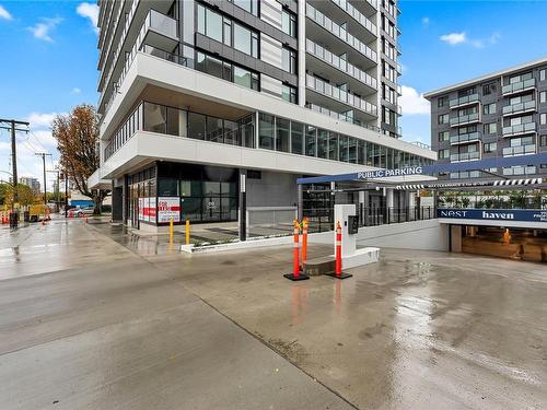 305-1100 Yates St, Victoria, BC - Outdoor With Balcony