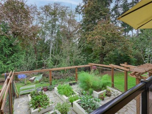 11015 Larkspur Lane, North Saanich, BC 