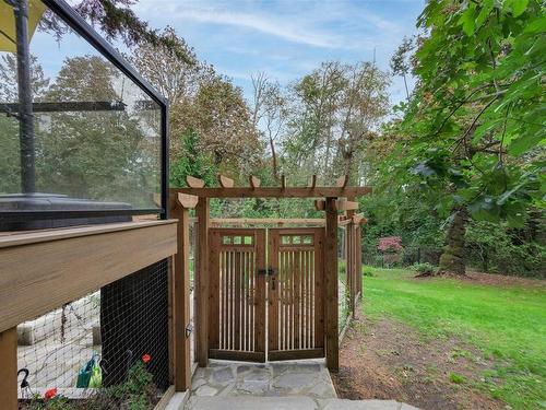 11015 Larkspur Lane, North Saanich, BC 