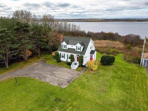 1883 New Waterford Highway, South Bar, NS 