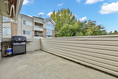 1690 Thayer Court, Kelowna, BC - Outdoor