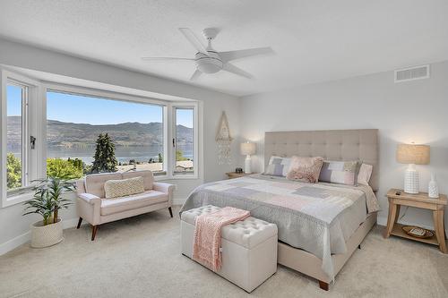 3177 Vector Drive, West Kelowna, BC - Indoor Photo Showing Bedroom