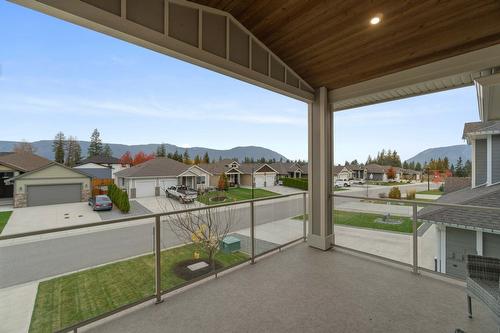 1340 24 Street, Salmon Arm, BC - Outdoor With Exterior