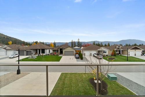 1340 24 Street, Salmon Arm, BC - Outdoor