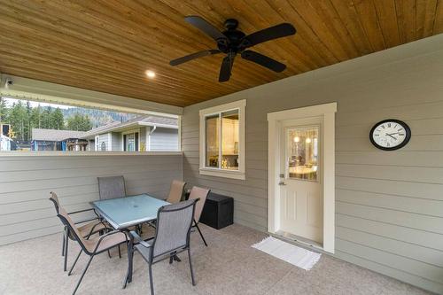 1340 24 Street, Salmon Arm, BC - Outdoor With Deck Patio Veranda With Exterior