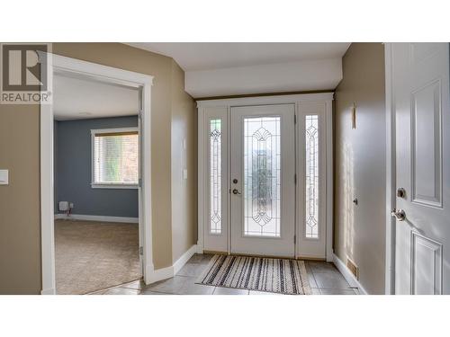 7104 Lakeridge Drive, Vernon, BC - Indoor Photo Showing Other Room