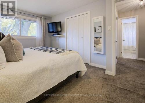 48 Hickson Drive, Kitchener, ON - Indoor Photo Showing Bedroom